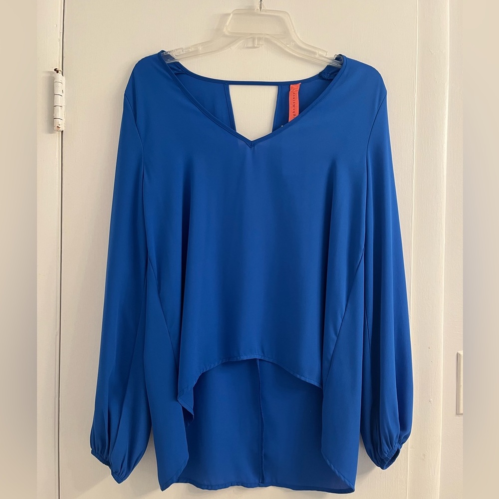 New with tags Eight Sixty blue blouse